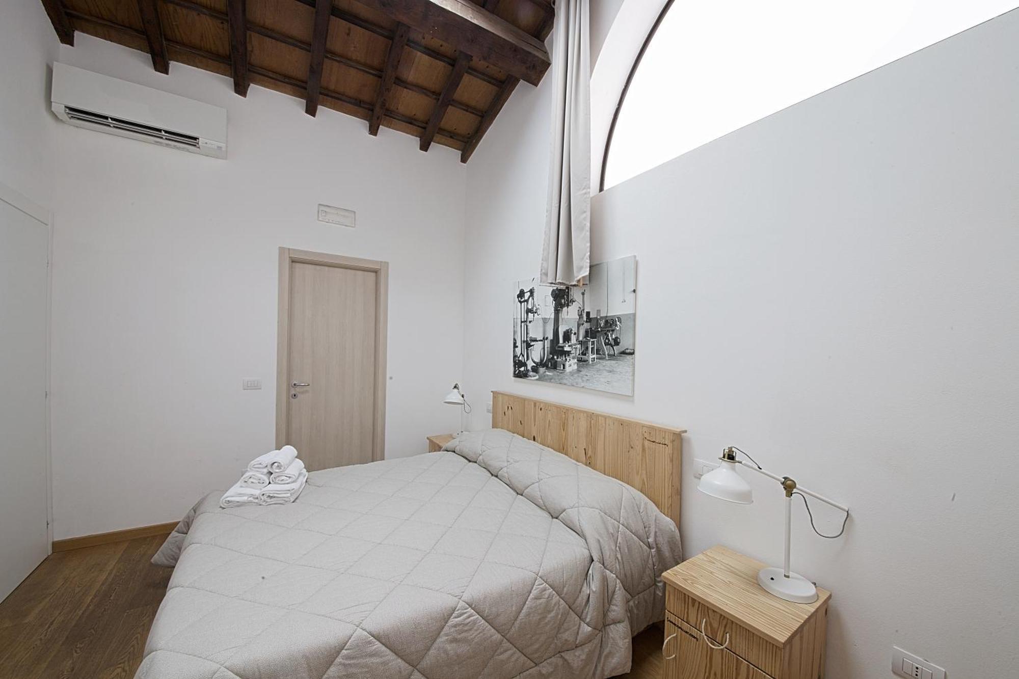 Le Pietrasantine - Centro Storico Bed & Breakfast *