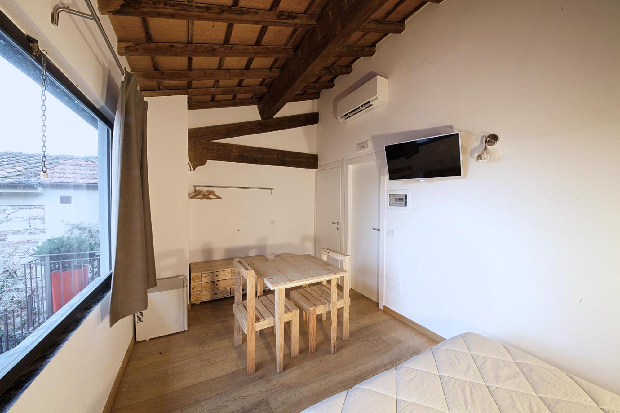 Le Pietrasantine - Centro Storico Bed & Breakfast *
